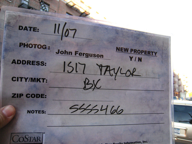 1517 Taylor Ave in Bronx, NY - Foto de edificio - Other