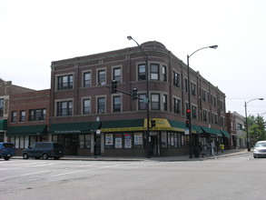 7500 S Cottage Grove Ave in Chicago, IL - Building Photo - Building Photo