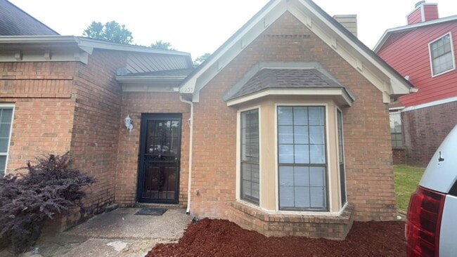 property at 4237 Cedartree Dr