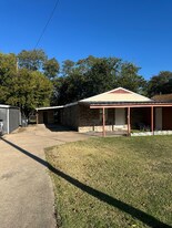 3813 Windsor Ave in Waco, TX - Building Photo