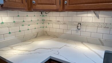 13 Scott Ave, Unit AptB in Glen Burnie, MD - Building Photo - Building Photo