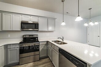 619 N Emery Ln in Vineyard, UT - Building Photo - Building Photo