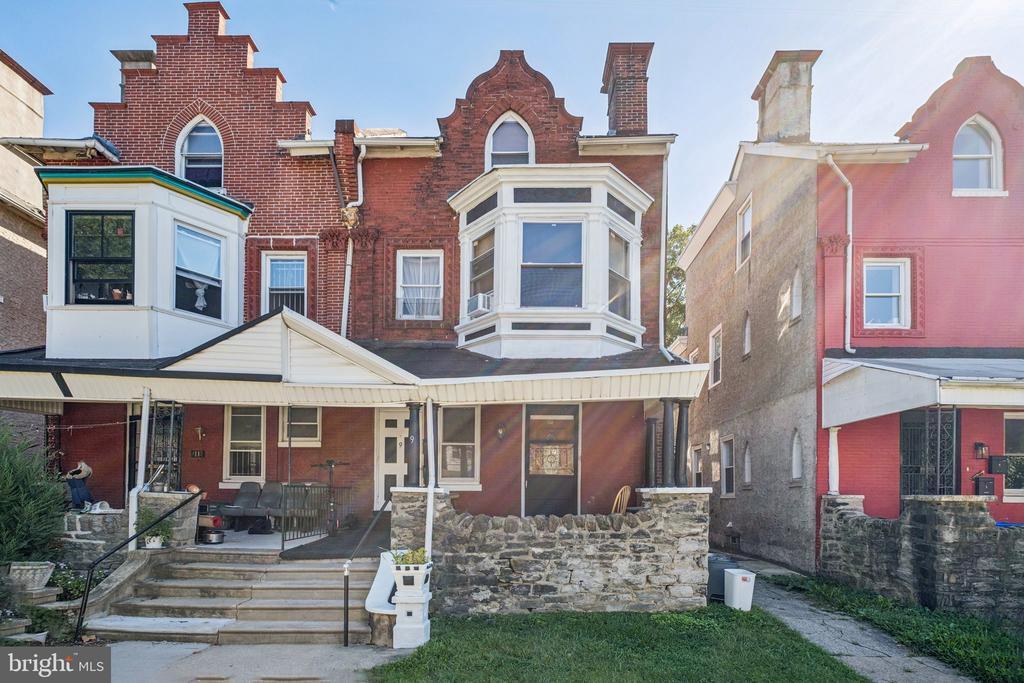 9 N 50th St in Philadelphia, PA - Foto de edificio