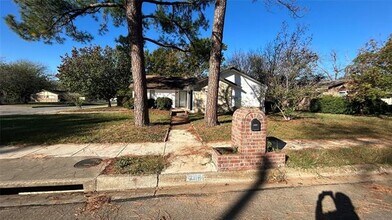 2118 Westwood Dr in Denton, TX - Building Photo - Building Photo