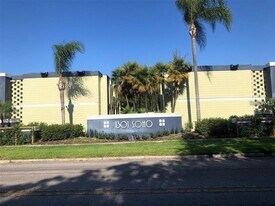 1301 S Howard Ave in Tampa, FL - Building Photo