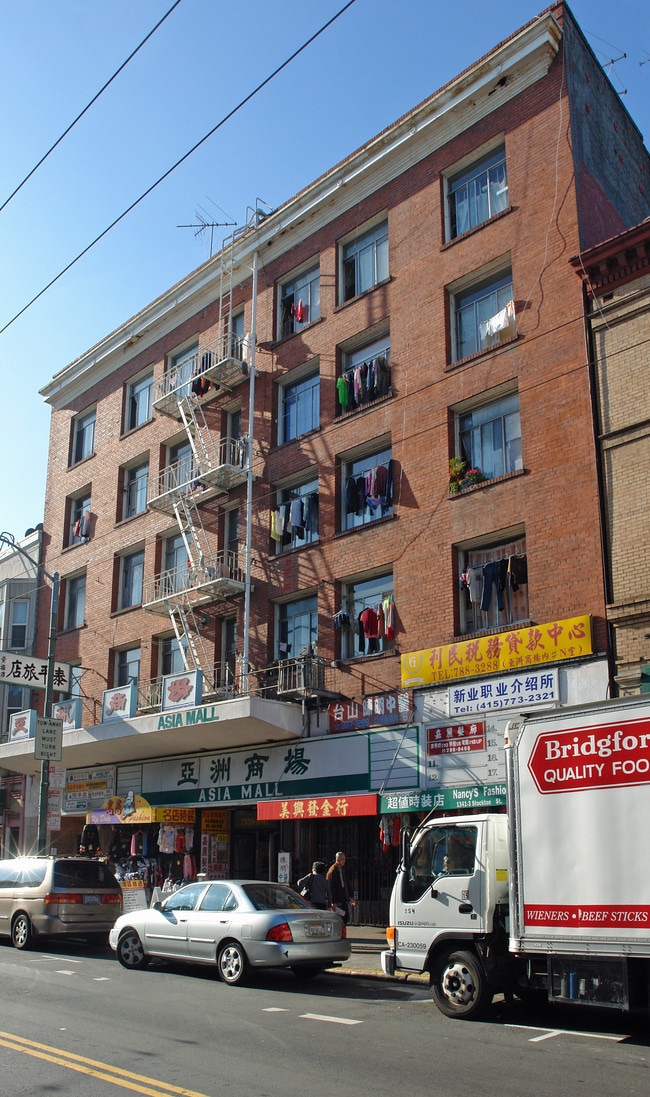 1325-1345 Stockton St