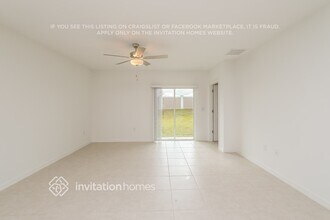 11078 Radiant Shr Lp in San Antonio, FL - Building Photo - Building Photo