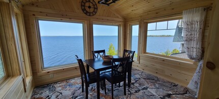 11 Point Cliff Dr, Unit ADKScreened-InPorch in Plattsburgh, NY - Building Photo - Building Photo