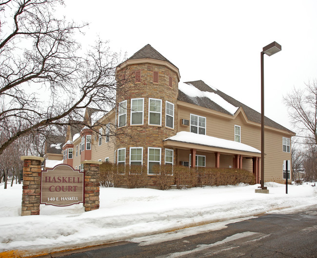 Haskell Court in West St. Paul, MN - Building Photo - Building Photo