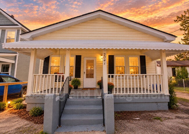 property at 2041 Groveland Ave