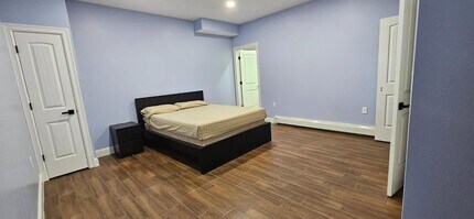 3 Enclave Ct in Dix Hills, NY - Building Photo - Building Photo