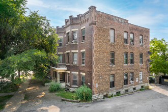 400-402 Western Ave in Joliet, IL - Foto de edificio - Building Photo