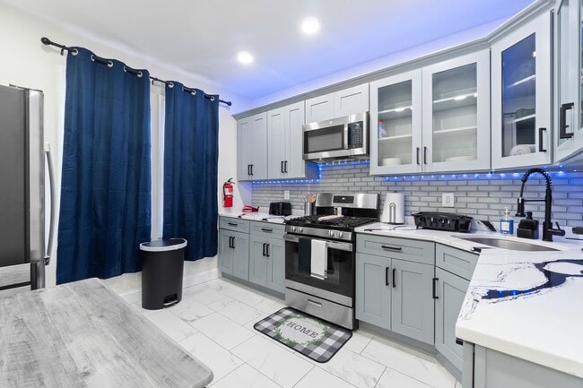 property at 92 Stuyvesant Ave