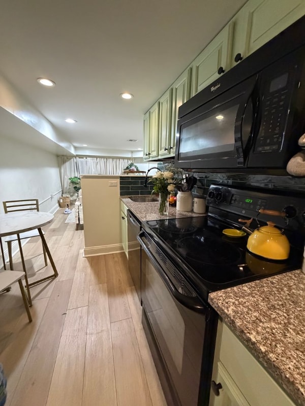 5445 W Berks St, Unit A in Philadelphia, PA - Foto de edificio - Building Photo