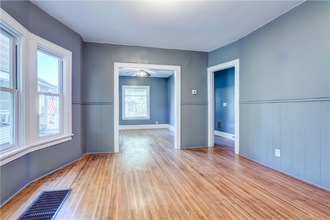 223-225-225 Rosewood Terrace in Rochester, NY - Building Photo - Building Photo