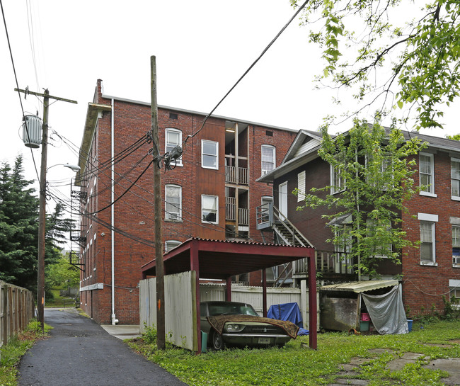 Monday Apartments in Knoxville, TN - Building Photo - Building Photo