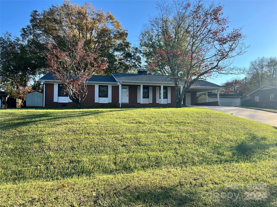 528 Carolina Ave in Statesville, NC - Building Photo