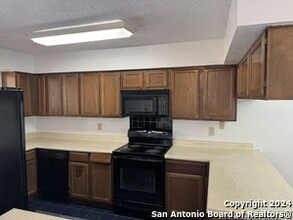 4906 Ali Ave in San Antonio, TX - Building Photo - Building Photo