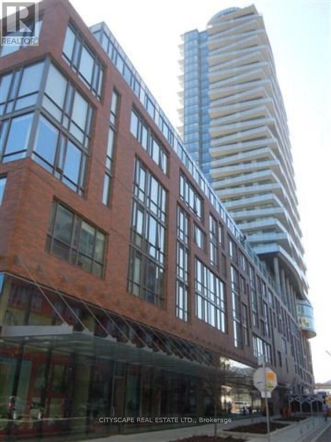 3-303 Market St. in Toronto, ON - Building Photo - Building Photo