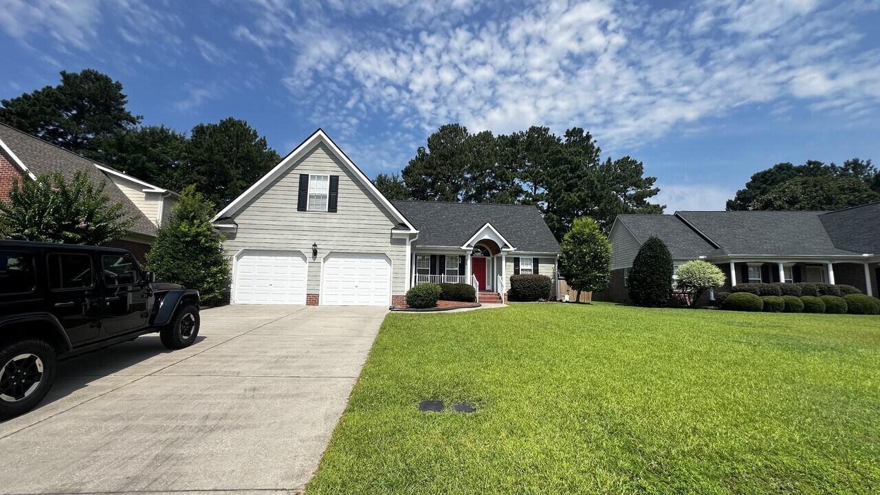 928 Dalmore Dr in Fayetteville, NC - Building Photo