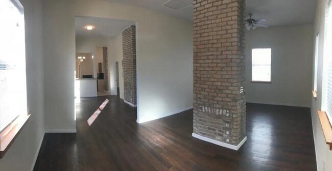 2721 Second St in New Orleans, LA - Building Photo - Building Photo