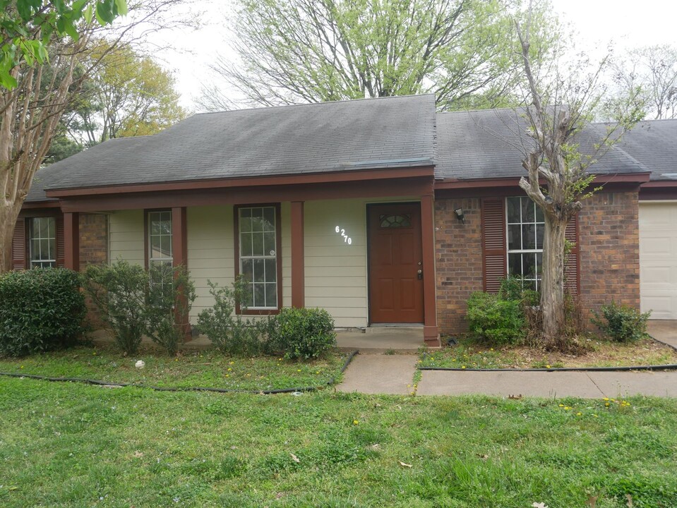 6270 Shady Glen Cove in Horn Lake, MS - Building Photo