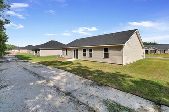 272 Willis Wy in Statesboro, GA - Building Photo - Building Photo