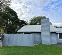 3277 W 9th Ct-Unit -3277 W. 9th Ct. #B in Kennewick, WA - Building Photo - Building Photo
