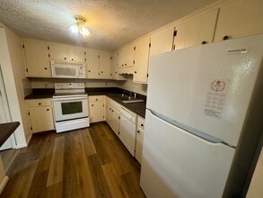 57 Cape Charles Square in Lynchburg, VA - Building Photo - Building Photo