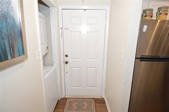 8647 Fancy Finch Dr in Tampa, FL - Building Photo - Building Photo