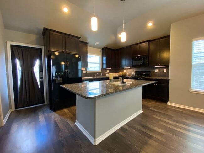 7312 Kolda Dr in Corpus Christi, TX - Building Photo - Building Photo