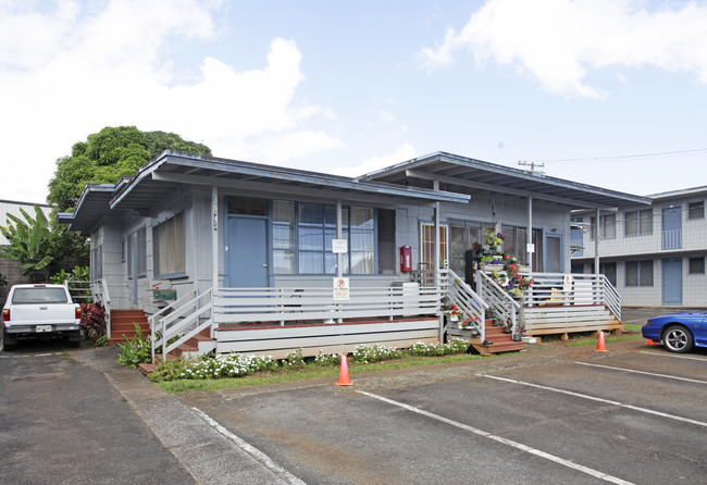 35 Plum St in Wahiawa, HI - Foto de edificio - Building Photo