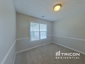 1014 Bay Ridge Dr in Lawrenceville, GA - Building Photo - Building Photo
