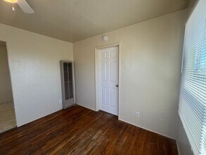 407 Lincoln Ave in Bakersfield, CA - Building Photo - Building Photo