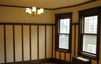 28 Commonwealth Rd, Unit 2 in Watertown, MA - Building Photo - Building Photo