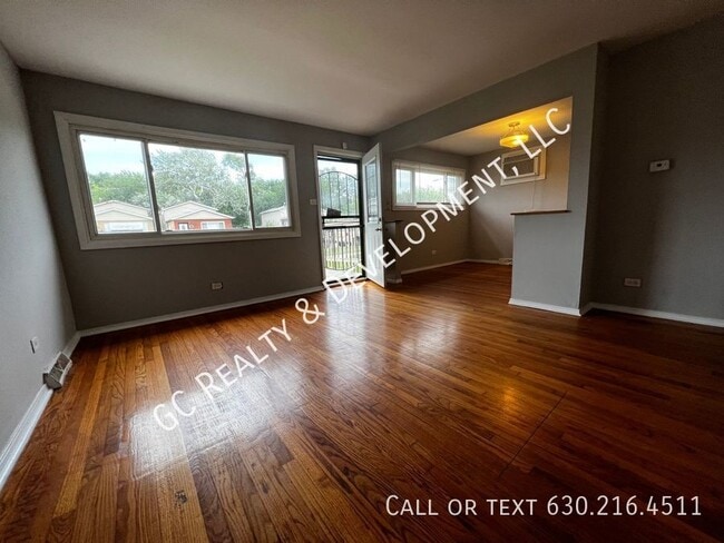 12136 S Bishop St in Chicago, IL - Building Photo - Building Photo