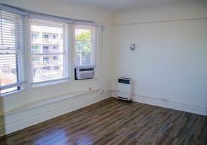 836 S Burlington Ave, Unit 4 in Los Angeles, CA - Building Photo