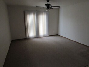 22670 Hanley Ln in St. Robert, MO - Building Photo - Building Photo