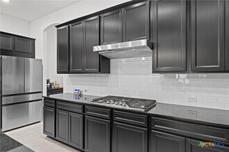 1604 Hinterwald St in Leander, TX - Building Photo - Building Photo