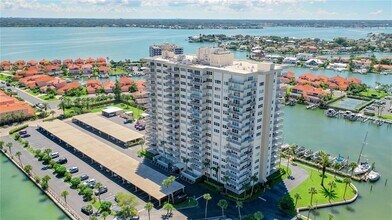 1621 Gulf Blvd in Clearwater, FL - Building Photo - Building Photo