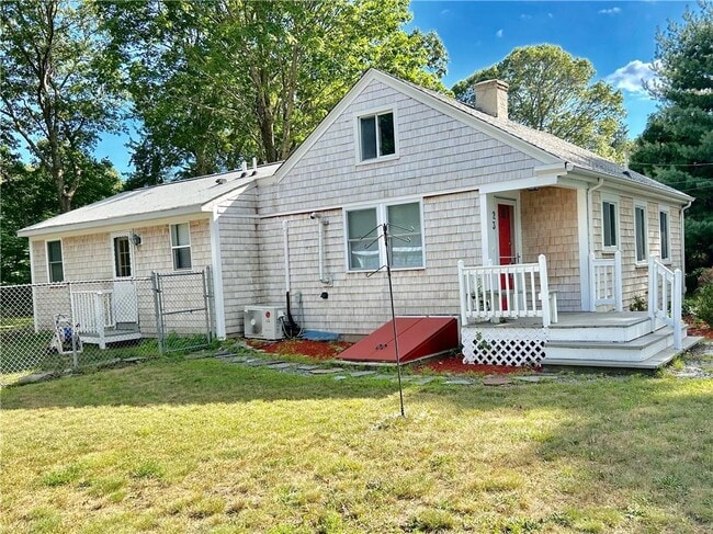 23 Abalone Rd in North Kingstown, RI - Building Photo - Building Photo