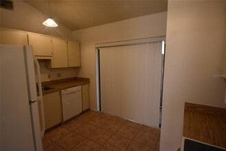 390 Douglas Way in Winter Garden, FL - Building Photo - Building Photo