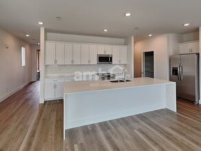 8182 Winterfell Peak Ave in Las Vegas, NV - Building Photo - Building Photo