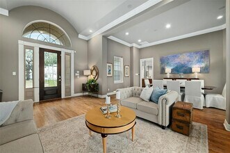 712 Furlong Dr in Austin, TX - Building Photo - Building Photo