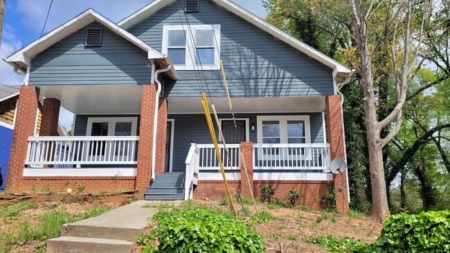 property at 1169 Arlington Ave SW