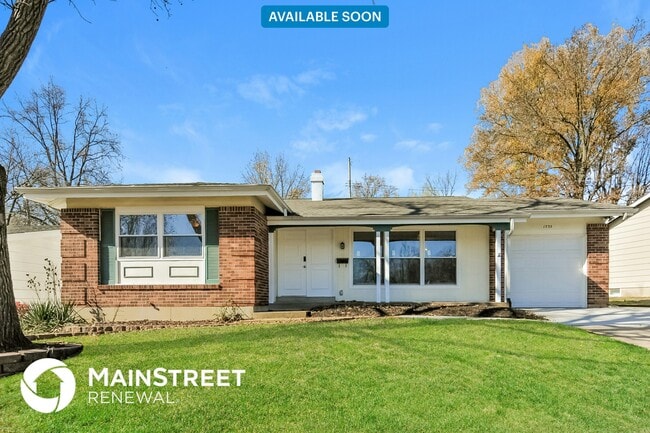 property at 1935 Cordoba Dr