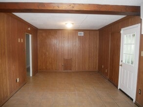 3115 Mayfair Rd in Horn Lake, MS - Building Photo - Building Photo
