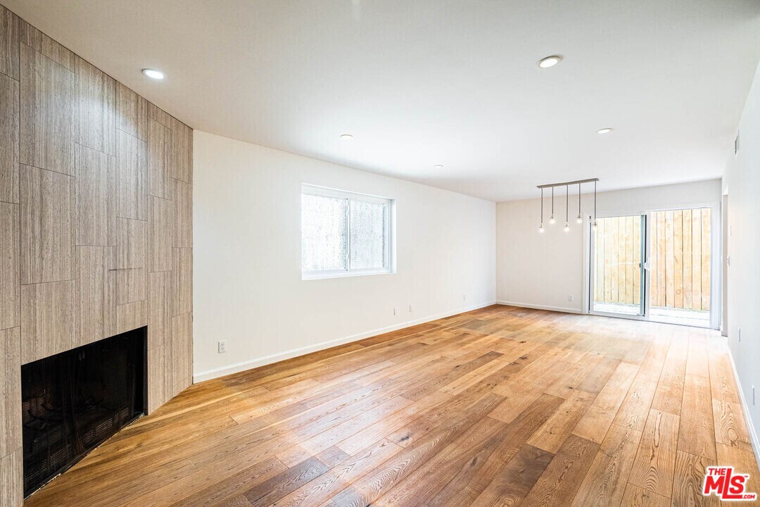 1011 5th St in Santa Monica, CA - Building Photo