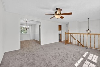 2806 Logway Rd in Vienna, VA - Building Photo - Building Photo