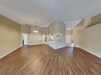 1303 Flaxwood Ave in Brandon, FL - Building Photo - Building Photo